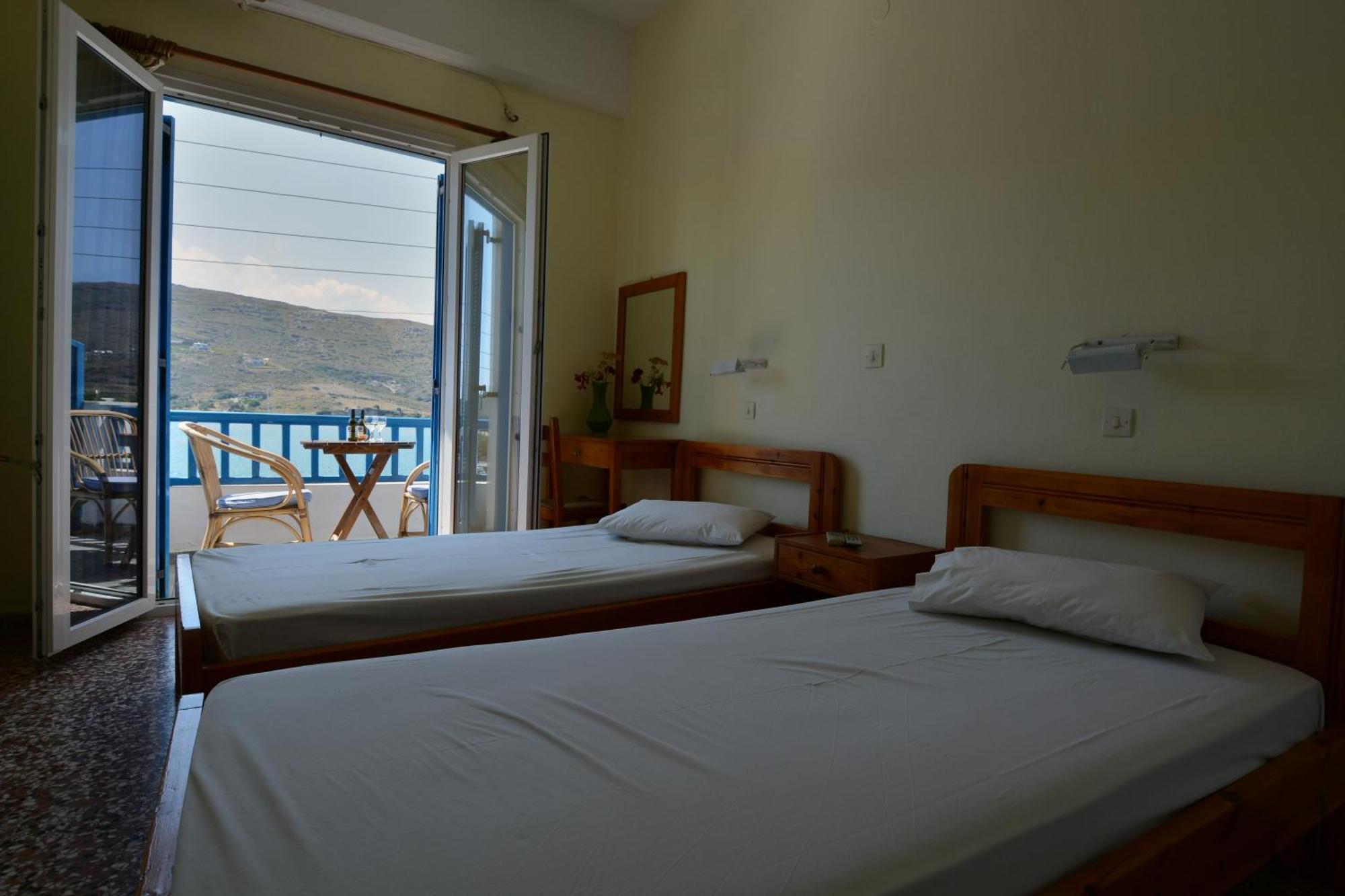 גאווריון Galaxy Hotel מראה חיצוני תמונה
