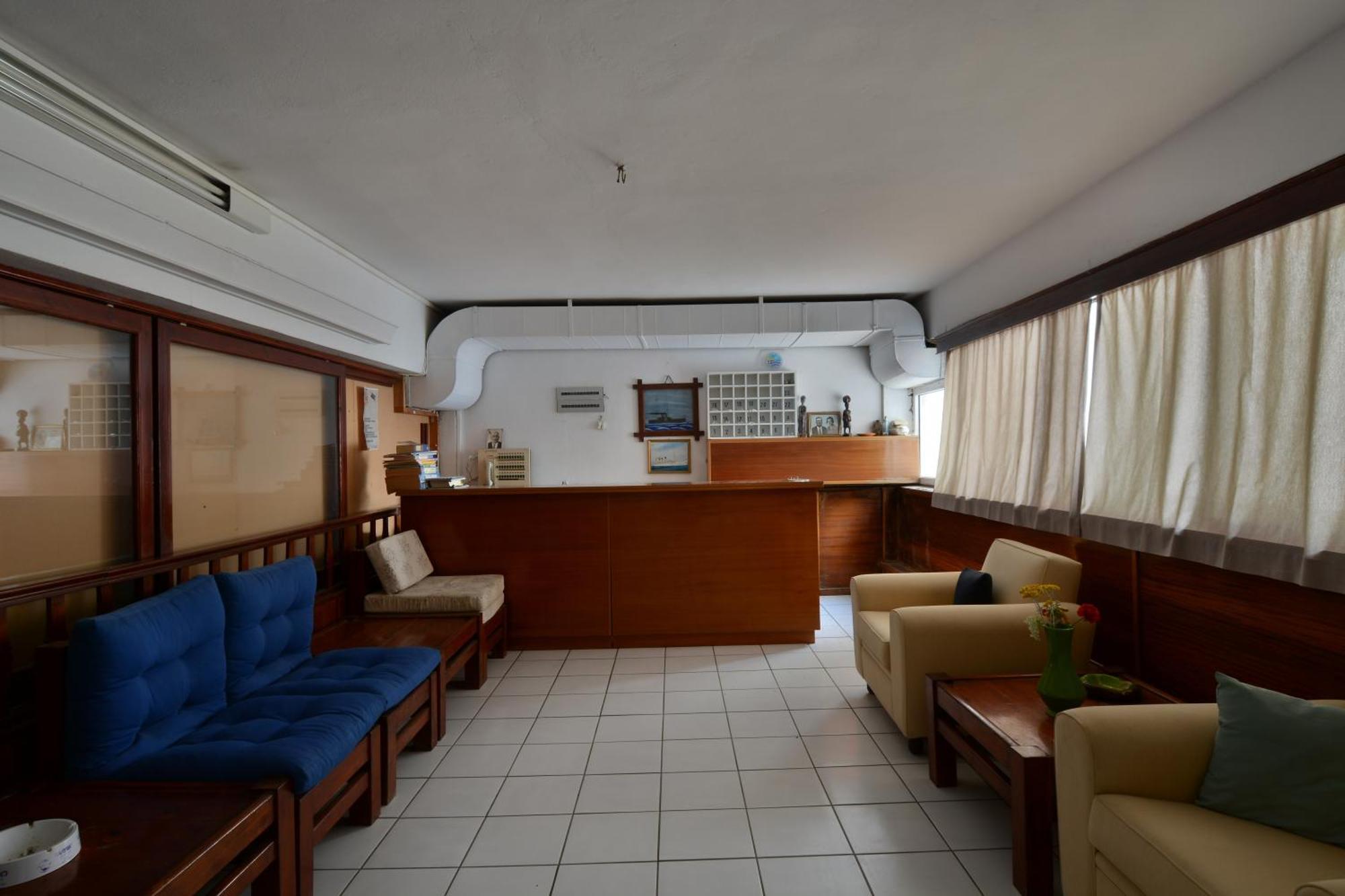 גאווריון Galaxy Hotel מראה חיצוני תמונה